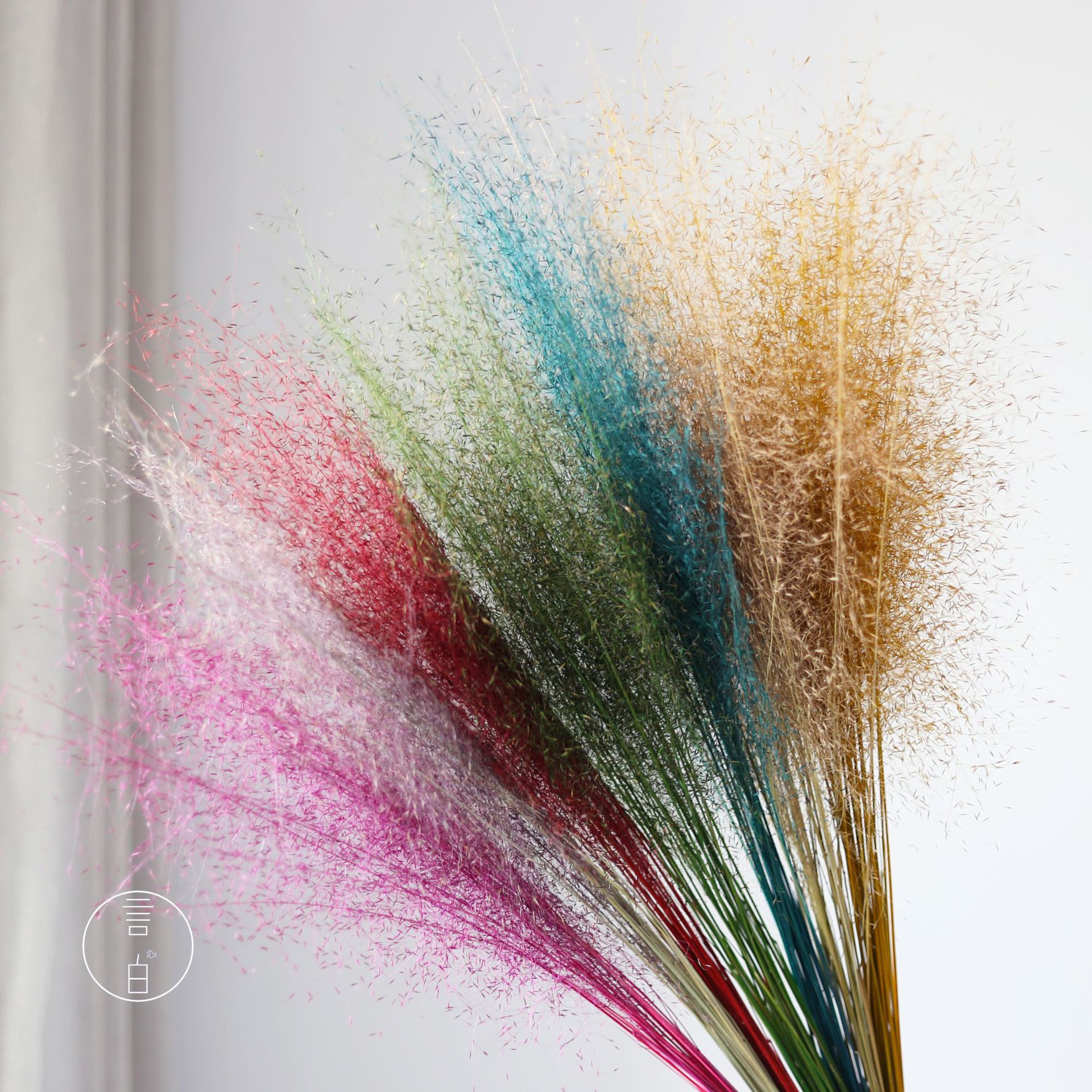 Immortal pink grass dried flower bouquet manufacturer wholesale mosquito grass internet celebrity photo wedding real flower decoration props