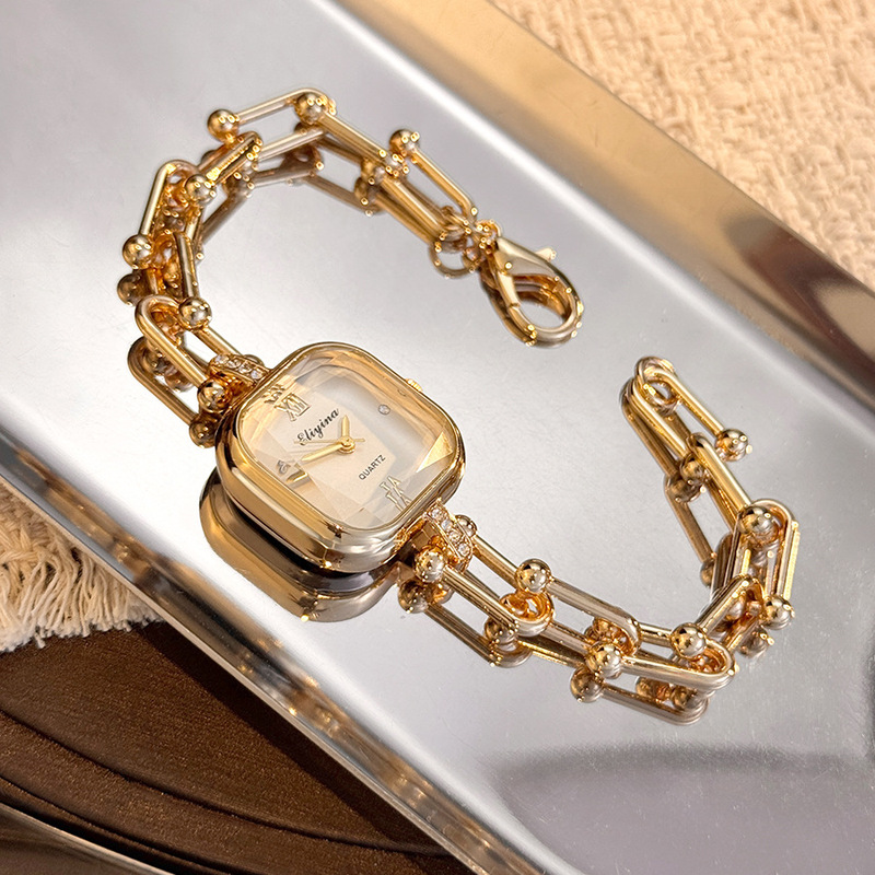 High-End Niche Bracelet Watch, Light Luxury Creative Square Multi-Faceted Glass Quartz Watch Chain, Second-Hand Small Watch High-End Niche Bracelet Watch, Light Luxury Creative Square Multi-Faceted Glass Quartz Watch Chain, Second-Hand Small Watch