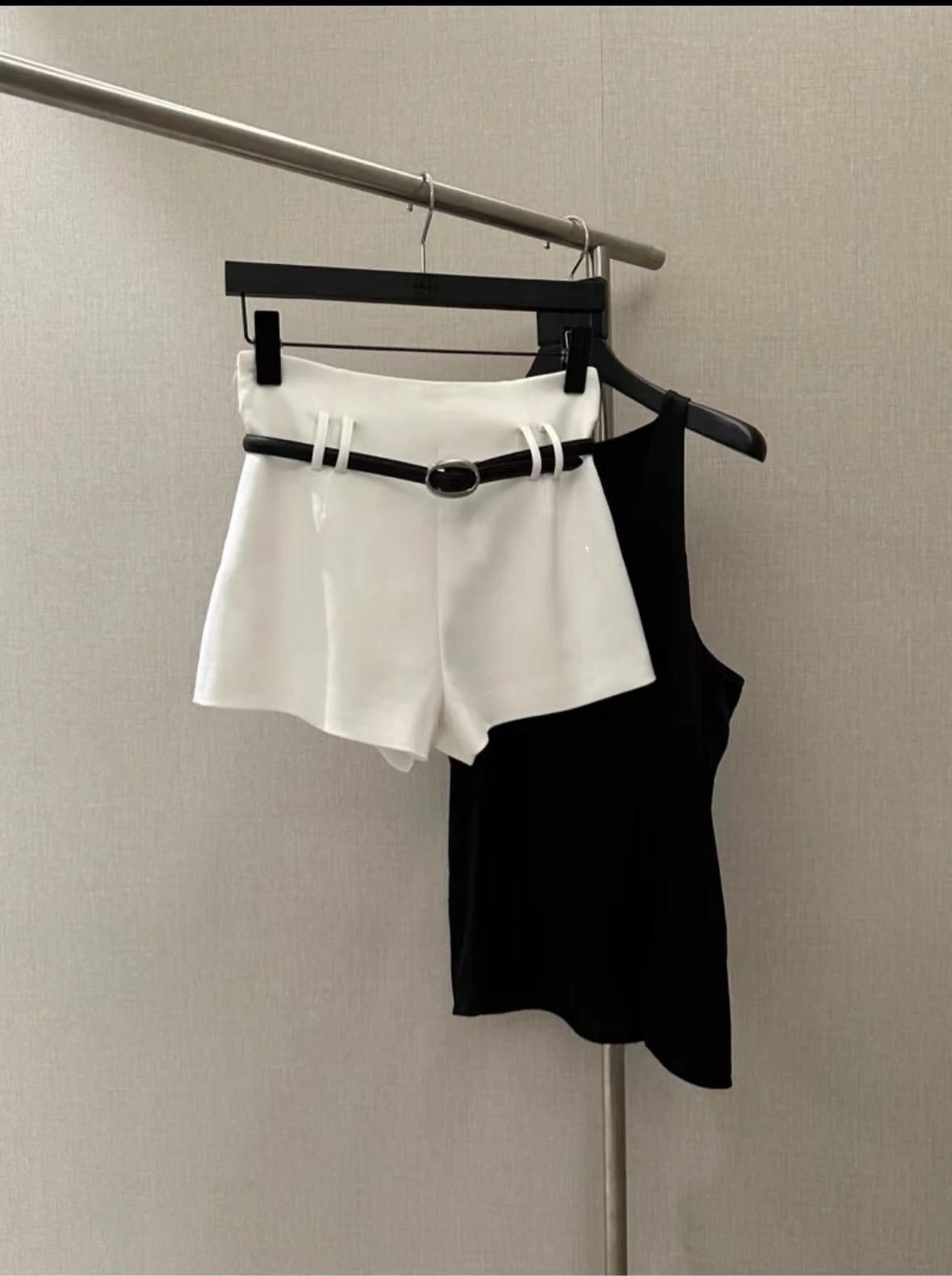 Pantalones Cortos de Tiro Alto con Cinturón para Oficina
