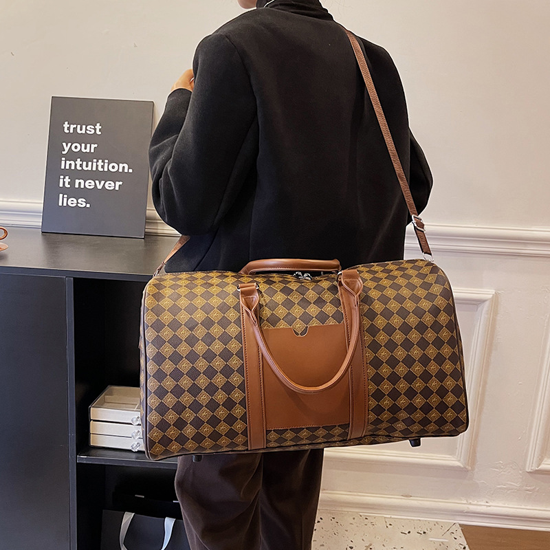 Single Shoulder Travel Spring New Leisure Sports Fitness Fashion Awaiting Production Short Distance Crossbody Handheld_voghion.com