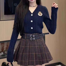 秋冬新款韩版时尚学院风V领刺绣单排扣针织开衫上衣女