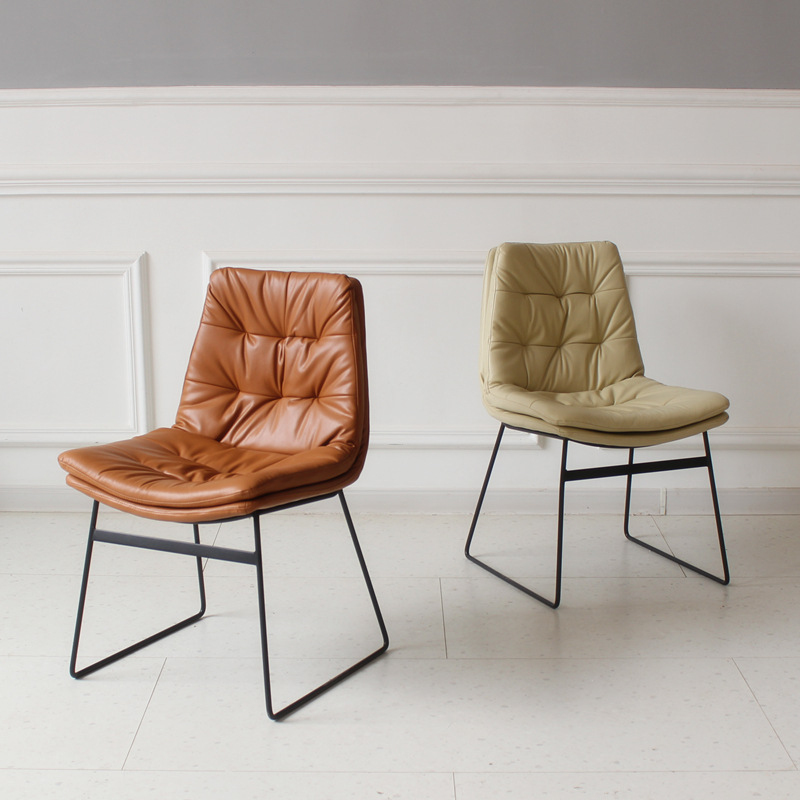 북유럽 식당 의자 홈 레트로 단철 등받이 의자 빛 럭셔리 연구 책상 의자 카페 레저 협상 의자