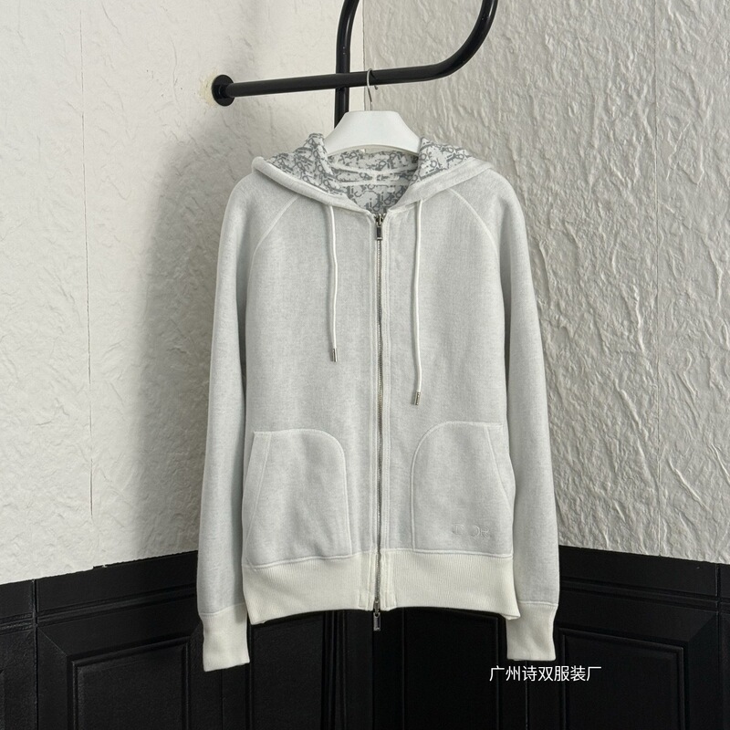 Authentic D Brand Autumn and Winter New Sports Hooded Sweatshirt Cardigan, Double-Sided Cashmere Monogram Letter Zipper Jacket
