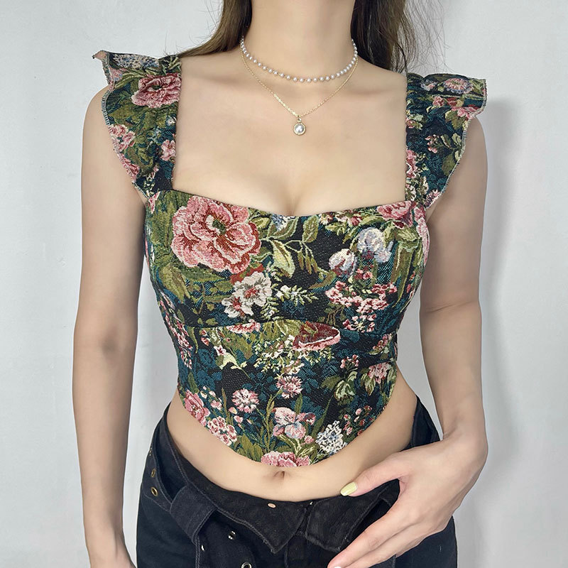 Retro summer short fitted top with cups
