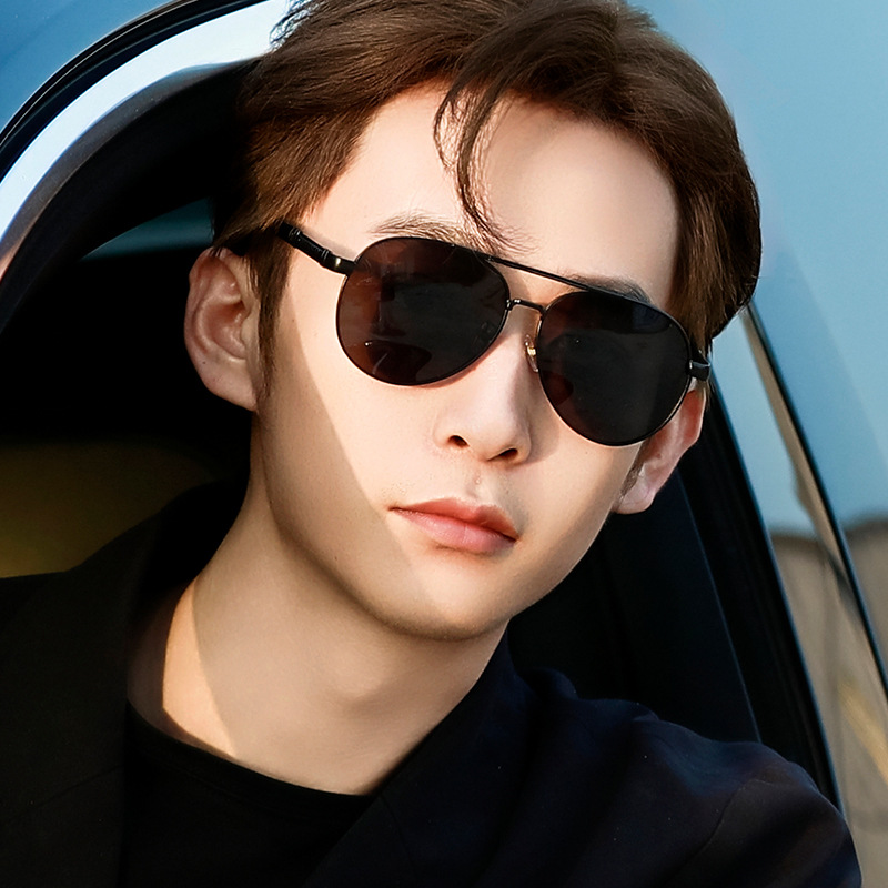 2025 Men's polarized sunglasses fishing sunglasses anti -ultraviolet…