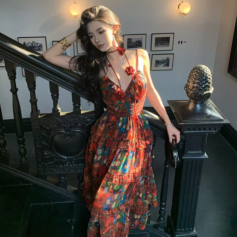 French Niche Vintage Red Floral Sling dress Tyrande Dress for Seaside Vacation