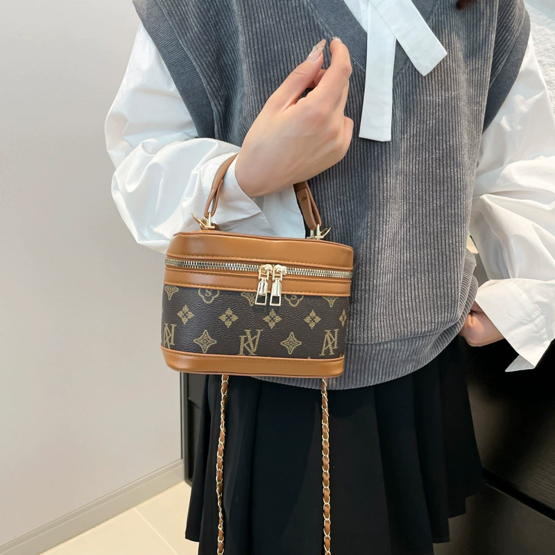 Fashionable box, one-shoulder bag, shoulder bag, cosmetic bag, high-end
