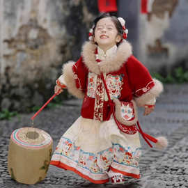 红色女童拜年服冬款中国风儿童喜庆过年服加厚保暖马面裙明制套装