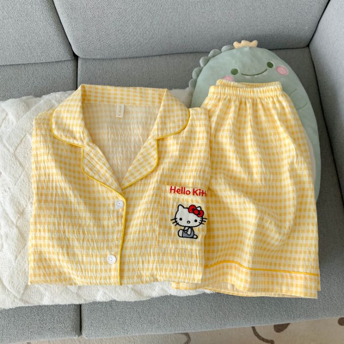 Venta al por mayor transfronteriza nube de algodón 120G estilo caliente pijamas mujeres verano dulces pantalones cortos de manga corta dibujos animados ropa para el hogar traje