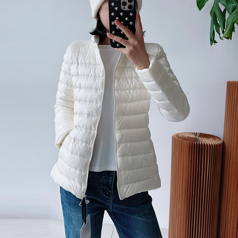 Canadian Style Versatile Solid Color Left Sleeve Letter Logo Stand Collar Quilted down Jacket for Women with Slight Flaws Canadian Style Versatile Solid Color Left Sleeve Letter Logo Stand Collar Quilted down Jacket for Women with Slight Flaws
