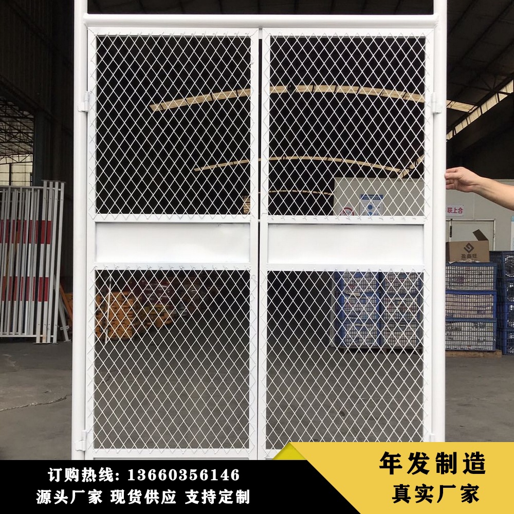 厂家供应 人货电梯防护门 建筑工地电梯安全门工地施工电梯门