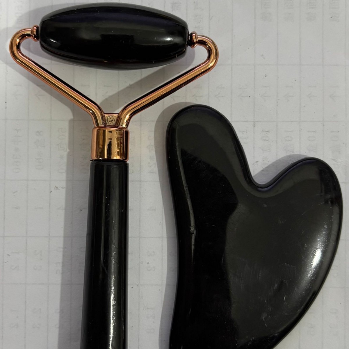 Facial Beauty Device Massager Single-Head Roller Heart-Shaped Special Facial Massage Lifting Stick Gua Sha Meridian Board