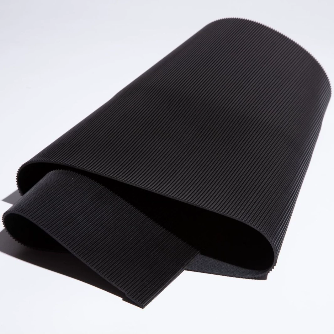 Black thin rubber non-slip pad