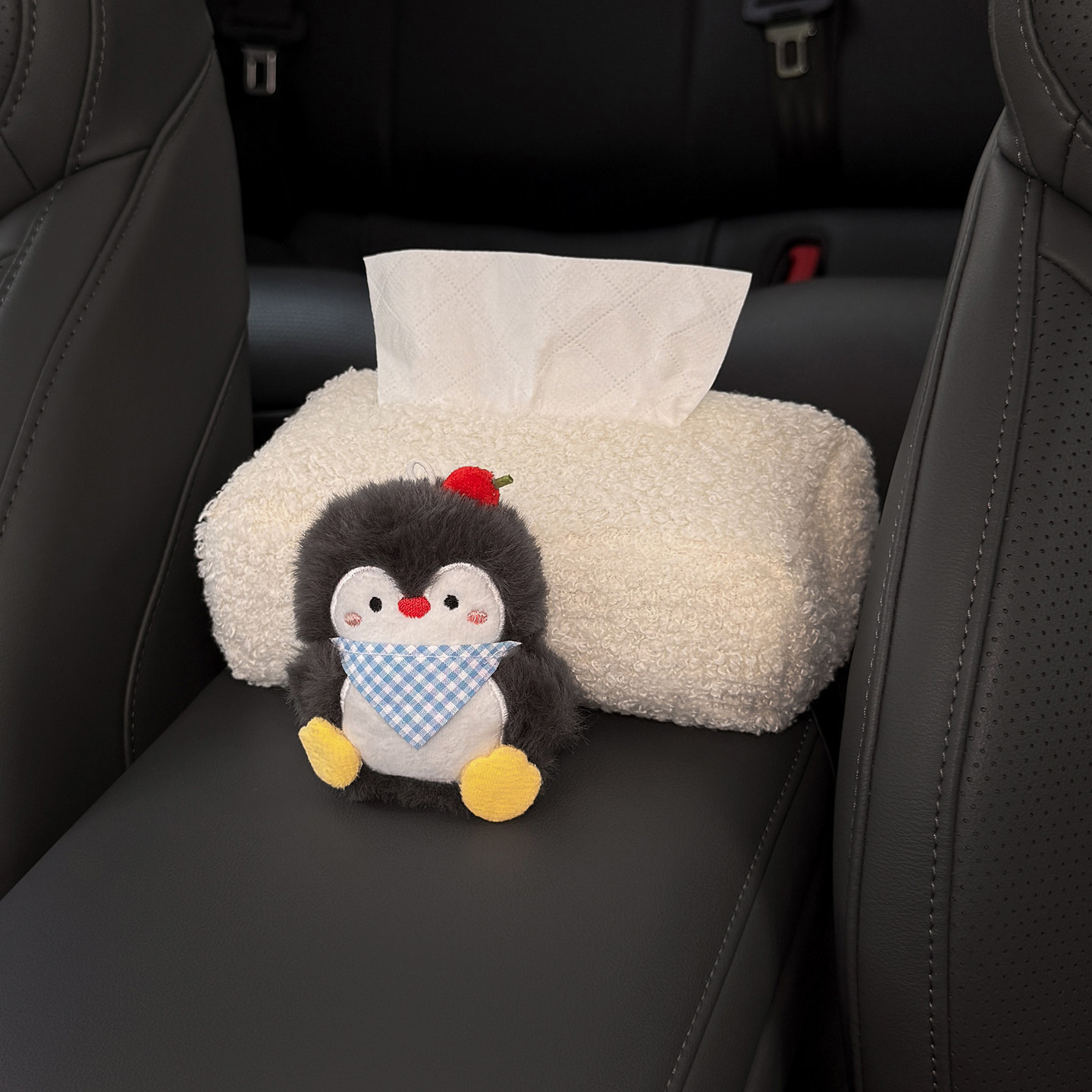 2026 New Car Tissue Box, Car Armrest Tissue Bag, Seat-mounted Car Tissue Bag, Cute Penguin Design for Women