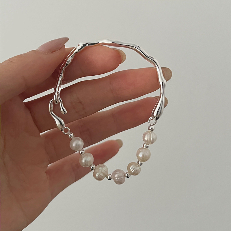 12g Weight Silver Plated Plating Material Bracelets Classification Copper Chain Material 1 Piece Quantity Daily Occasion Freshwater Pearl Material Oval Pattern Women's Gender Plating Design French Style Style French Style Oval Freshwater Pearl Plating Silver Plated Women's Bracelets 4