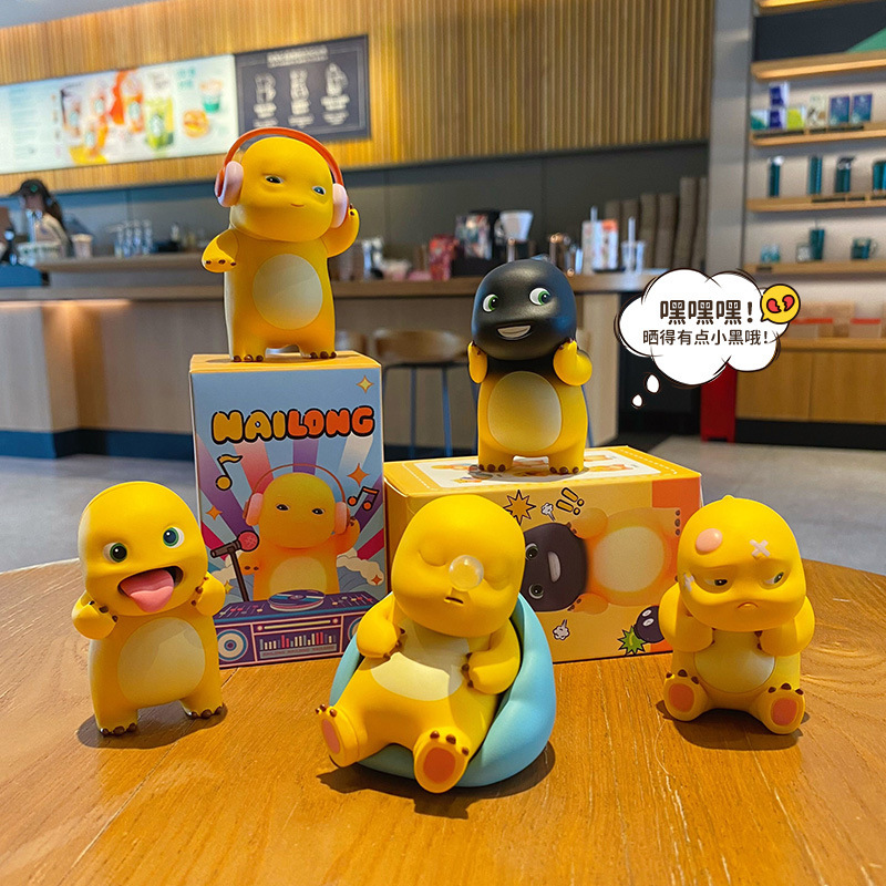 正版奶龙卡通公仔潮玩家居小摆件创意萌趣办公室桌面治愈系装饰品|undefined