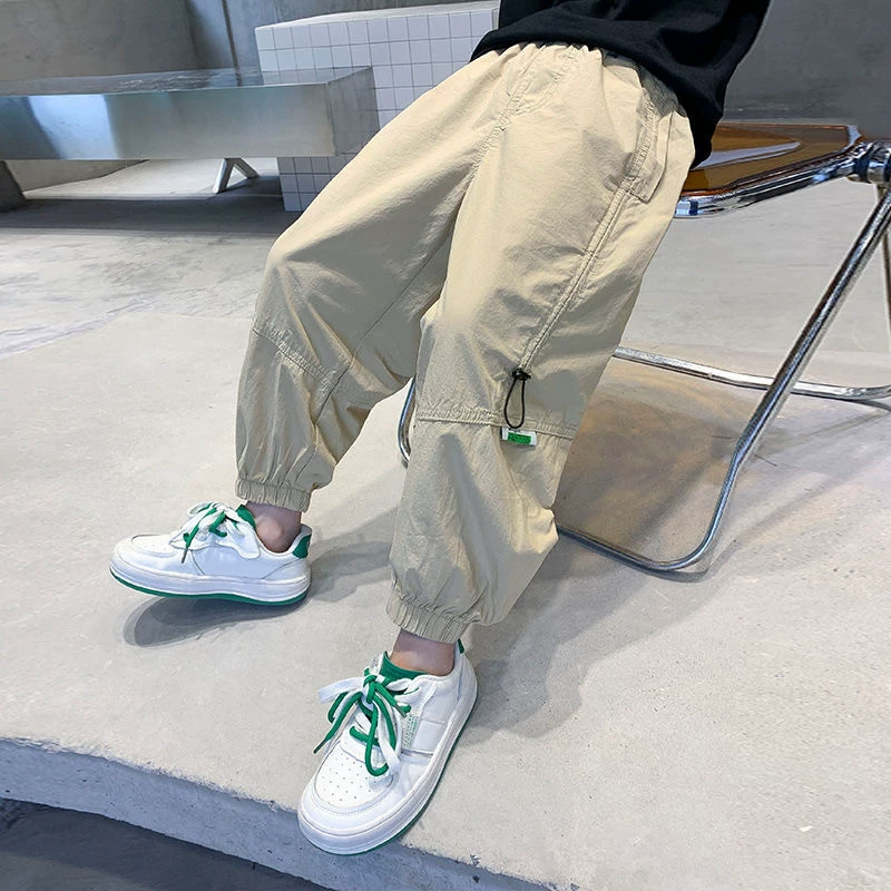 Брюки для мальчиков летом тонкий 2025 новый детский костюм против комаров брюки летние большие мальчики летние повседневные брюки прилив