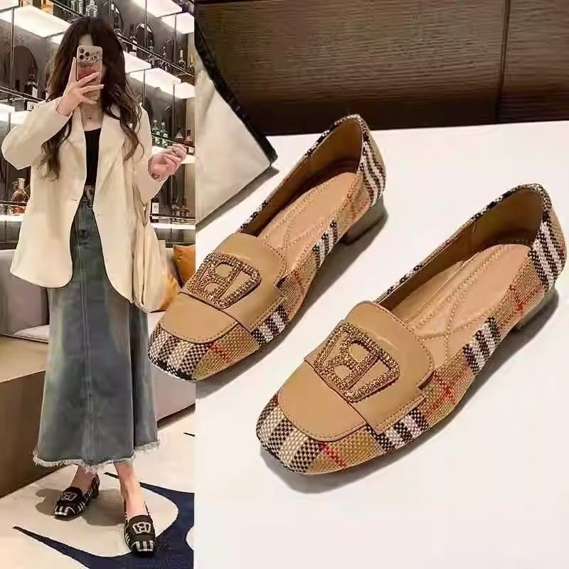 2025 Color-Blocked Square-Toe Flats Shoes with Low Heels, Plaid Fashion, Versatile Retro Hong Kong Style Metal Rhinestone Buckle Shoes for Women