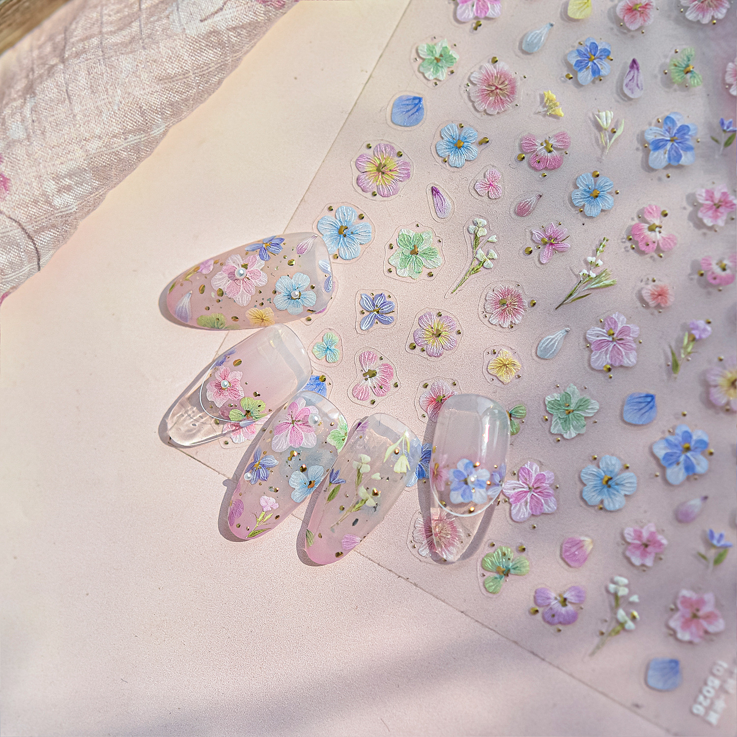 Manicure nuevo calcomanías flor flor de crisantemo autoadhesivo pegatinas de uñas calcomanías en forma de corazón al por mayor