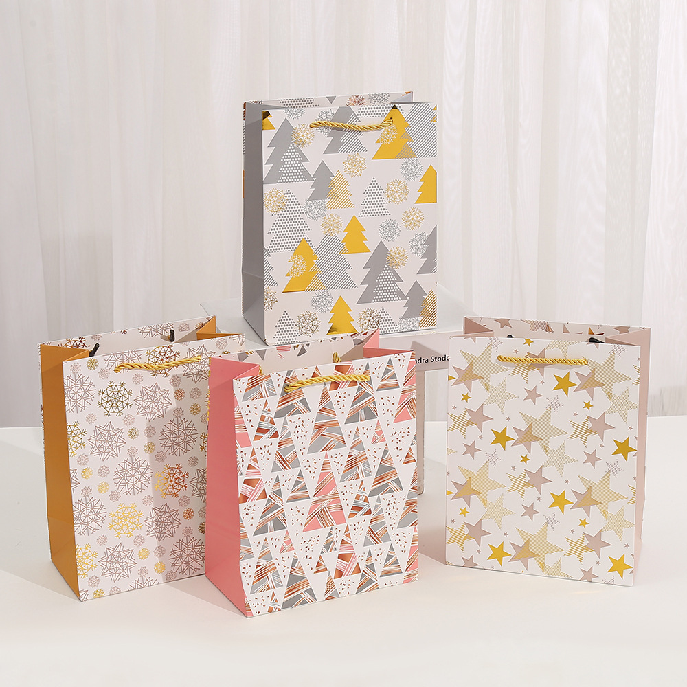 圣诞节烫金礼品袋平安夜礼品包装纸袋简约感圣诞节礼物手提袋SDM