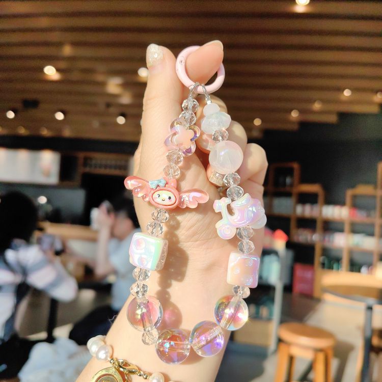 Nuevo colgante de cadena de teléfonos móviles de dibujos animados palomitas de maíz colgante de llavero creativo colgante de bolsas de perlas pintadas a mano