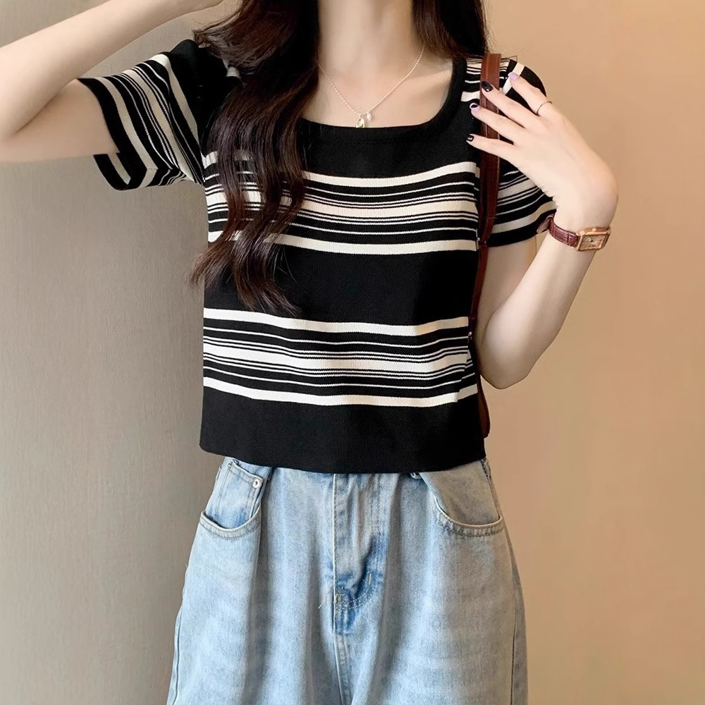 Ropa de verano 2025, nuevo estilo francés dulce y picante viento interior con mangas cortas de cuello cuadrado de mujer camisa de punto rayada corta camisa de estudiante