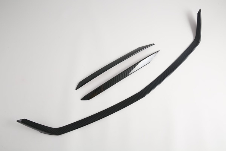 Suitable for Coolray Geely 25 Binyue L front bumper grille trim, rearview mirror, door handle ABS modification sticker M