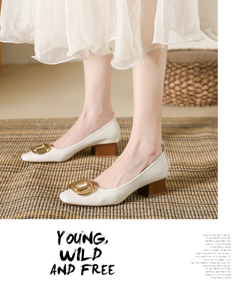 Damen Pumps Mit Karreeform Und Blockabsatz Aus Weichem Leder_voghion.com