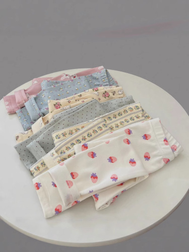 Women's Autumn/Winter New Knee-High Pajamas, Thick Pure Cotton Elastic Leggings for Girls, Stylish and Versatile Bodysuit for Baby Girls
