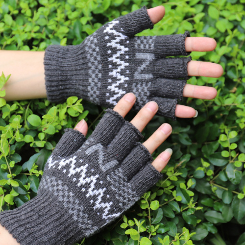 Men's Knitted Half-Finger Woolen Small Embroidered Half-Length Outdoor Warm Knit Gloves Acrylic
