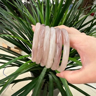 ?�½�����ɽ��ѩ���h�����CŮ���L��ʽ��֪�����C���|С����