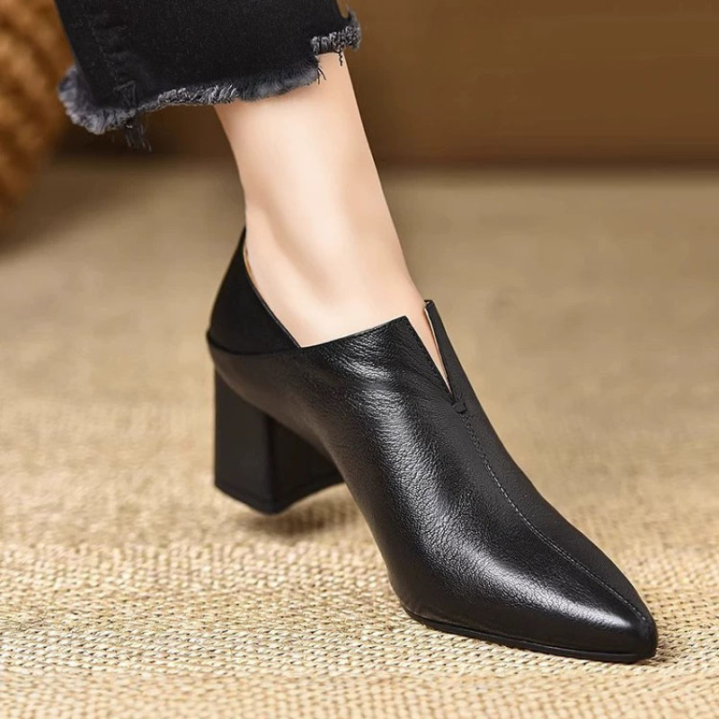 2026 New Style Black Soft Leather V-Cut Pointed Toe High Heels Comfortable Chunky Heel Deep-Cut Single Shoes for Women 2026 New Style Black Soft Leather V-Cut Pointed Toe High Heels Comfortable Chunky Heel Deep-Cut Single Shoes for Women