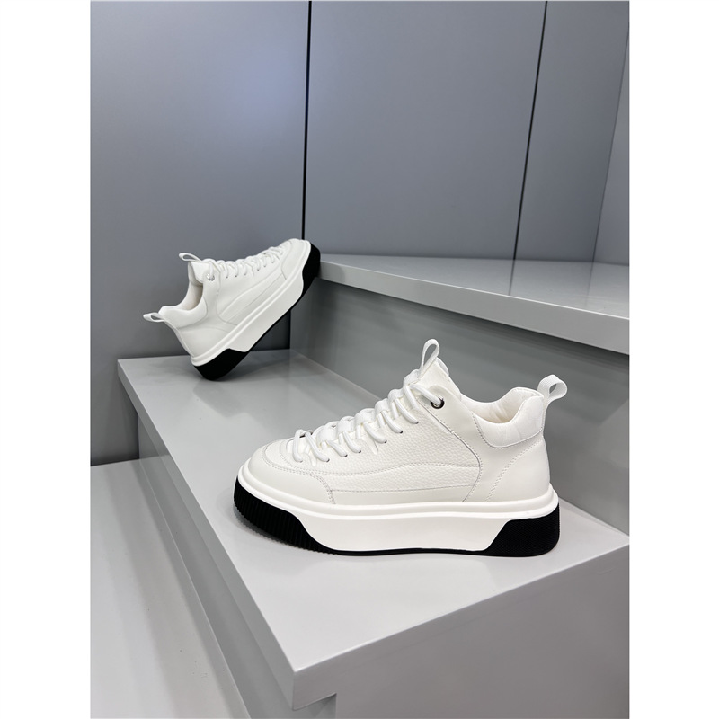 M Autumn New Men's Niche Casual Versatile High-Top Shoes Fashion Lightweight Thick-Soled Non-Slip Warm High-End Trendy Shoes