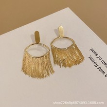 ��ʽ�йź�ɫ���K�߶����С���OӋ�͹ŏ��ɽ�z߅���s�r�ж��Ů