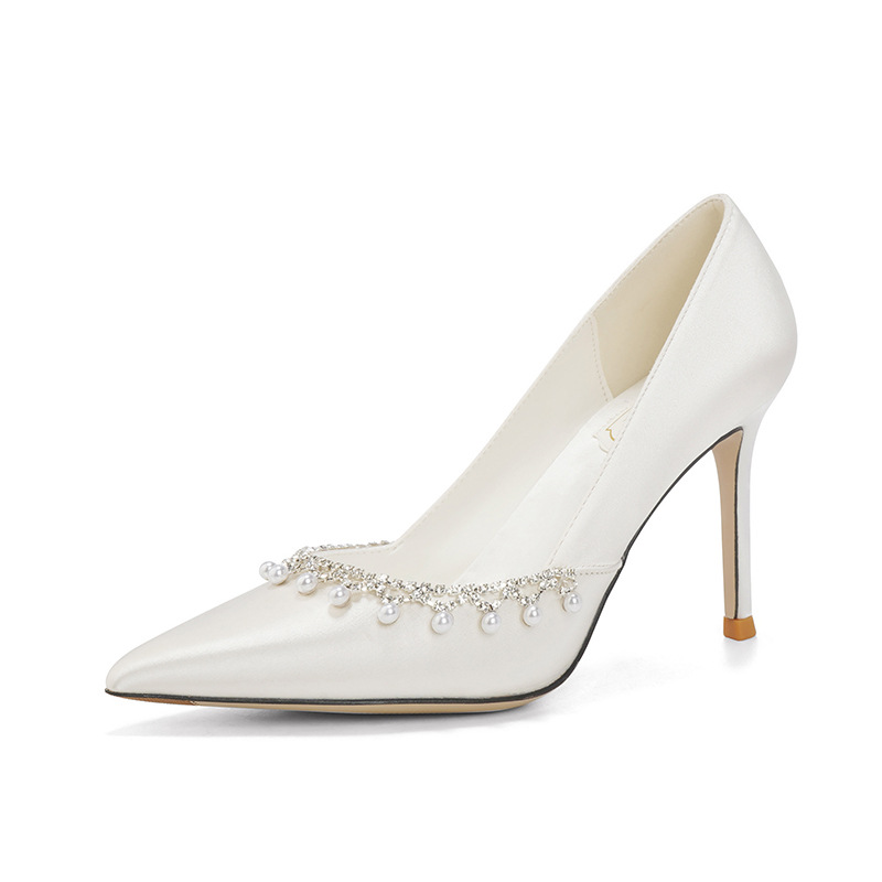 White Stiletto Heels With Pearl Chain For Wedding Engagement_voghion.com