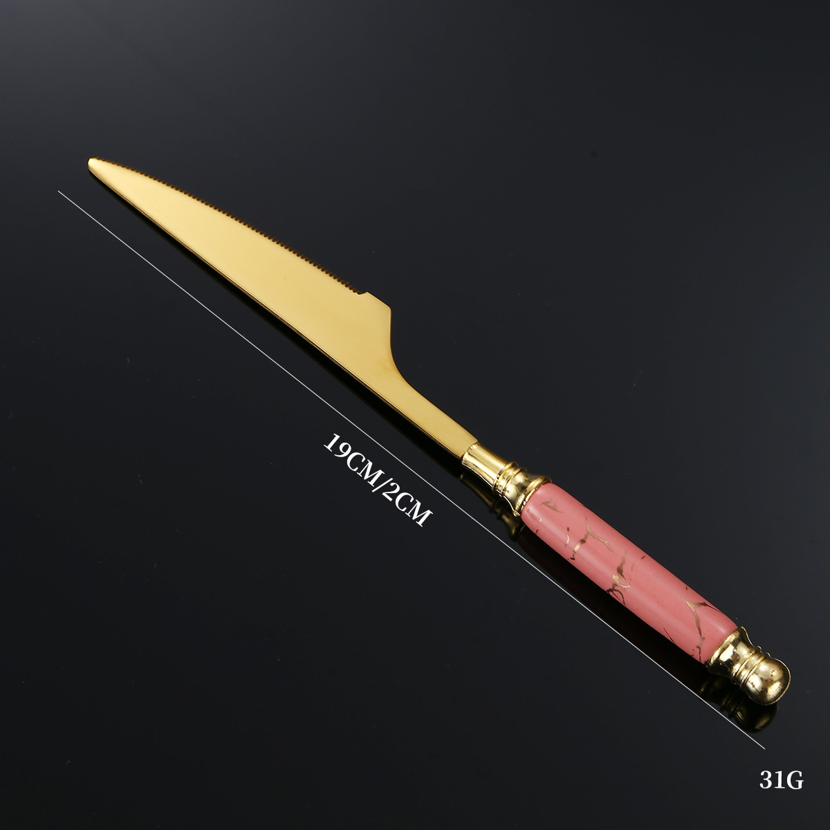 핑크색 테이블 나이프