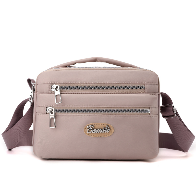 Bolso de hombro 2024 otoño nuevo bolso femenino bolso de tela de nailon bolso de madre de gran capacidad bolso de mensajero de tendencia ligera