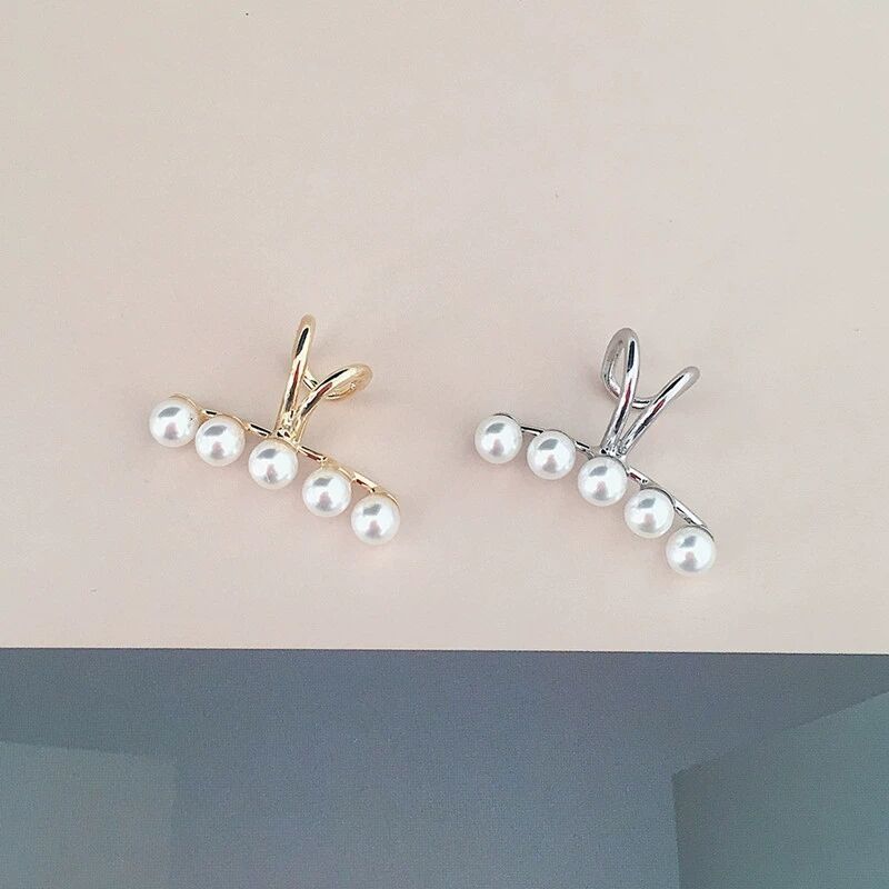 Fashion Pearl Ear Bone Clip display picture 8