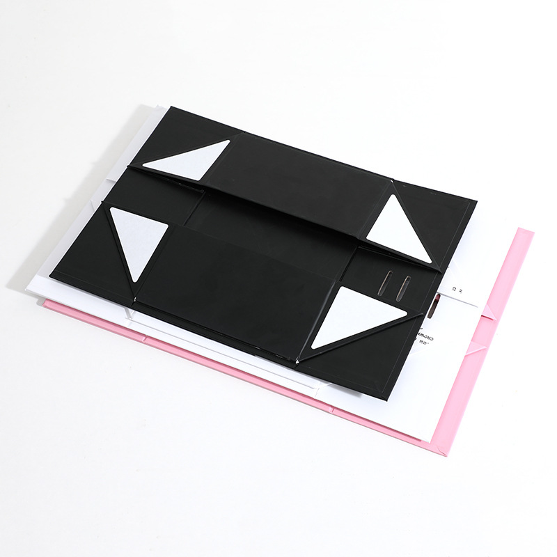 Caja de regalo plegable de una pieza Xi Yin imán negro Flip caja de regalo en blanco caja de regalo de vacaciones caja de regalo de embalaje de zapatos y ropa