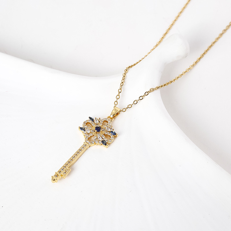 Nouveau pendentif clé au design créatif en zircone incrusté, haute rétention de couleur, style INS, tempérament, collier simple pour femmes_voghion.com