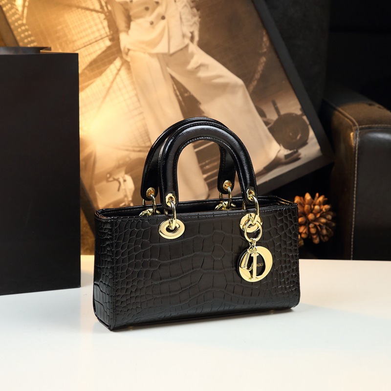 Classic Horizontal Princess Diana Bag Cross-Border Crocodile Pattern Handbag Women's Summer Versatile Fashionable High-End Crossbody Bag