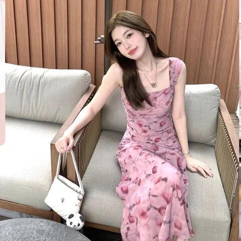 Beach Vacation Pink Floral Strappy Dress for Women 2025 Summer New Model Fitted Elegant Exquisite Sleeveless Long Dress