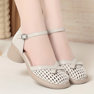 �ļ��¿���Ƥ���^��ЬŮ�и��ָ�һ�ֿێ������U��͸���_�R����Ь