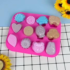 蛋糕模;饼干模具;巧克力模具