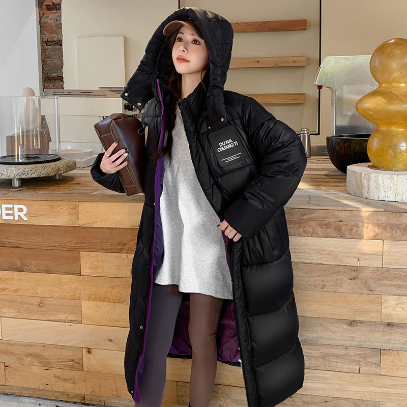 Algodón negro con capuz para mujeres 2025 invierno nuevo estilo de alta calidad de alta gama chaqueta gruesa más caliente de rodilla image 2