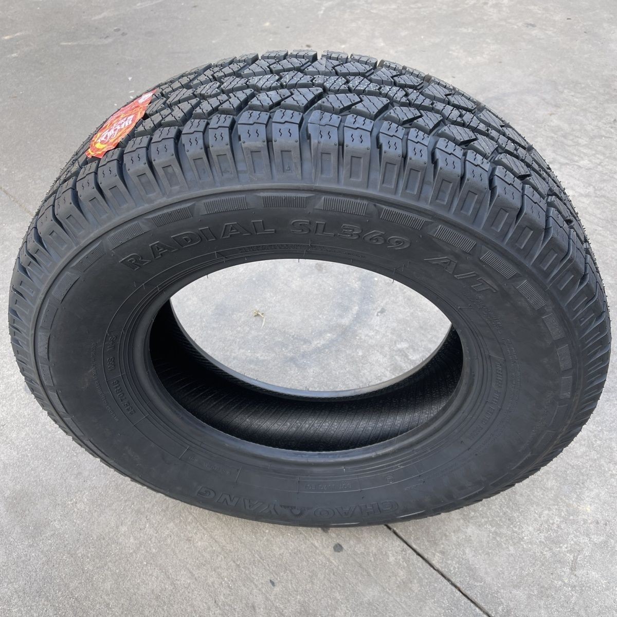 Chaoyang Tire 235/70R16 Sl369 at Is Suitable for Great Wall Haval H5, Fengjun 5 Pickup, Ruiling, and Off-Road Tires