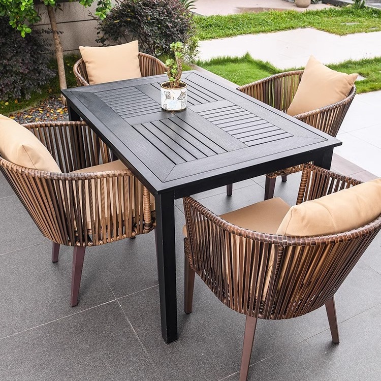 Mesas y sillas al aire libre Villa Patio Jardín Mesas y sillas Terraza de ocio Mesas de ratán Mesas de madera de plástico Combinación Mesas y sillas de ratán al aire libre
