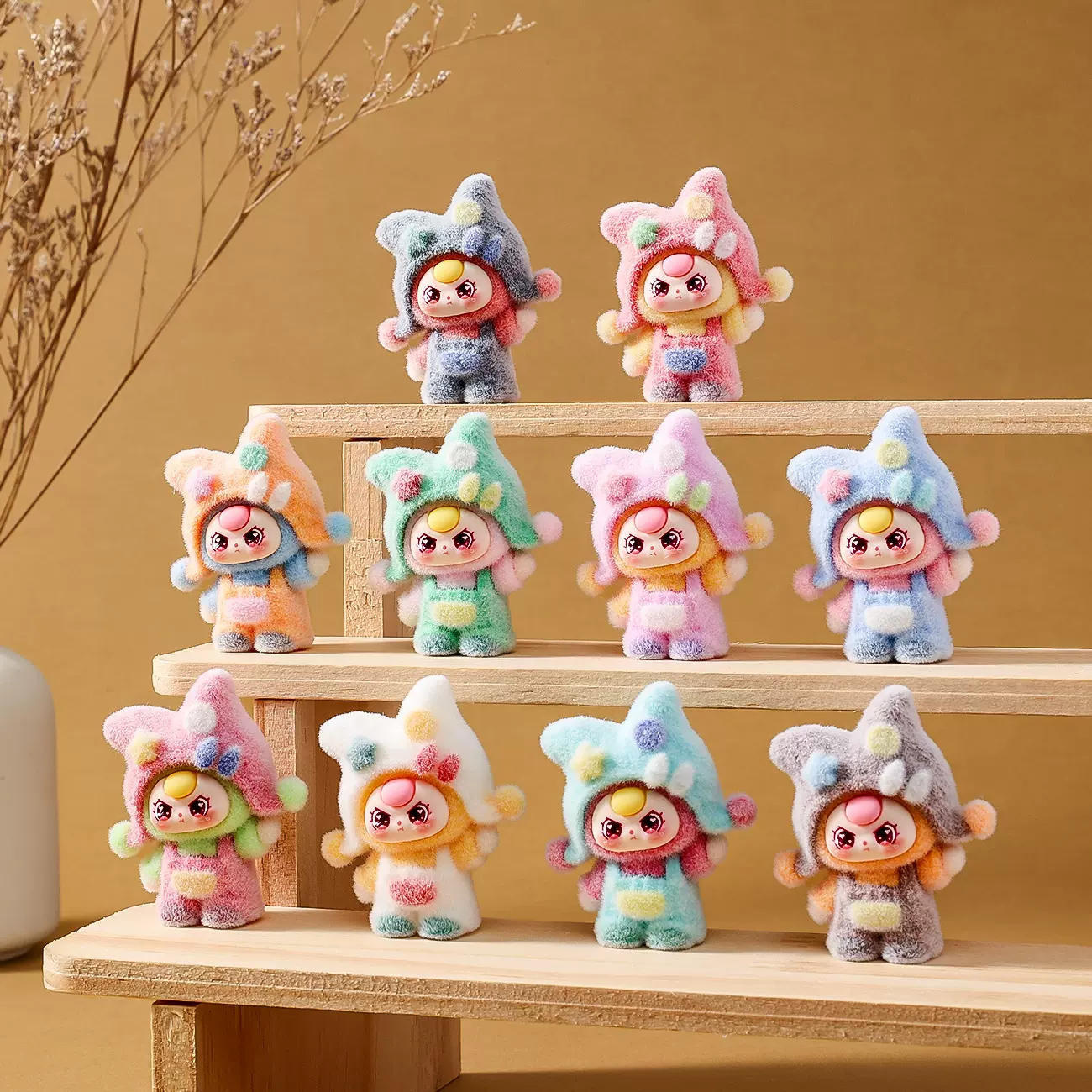 新款植绒多巴胺冷帽娃三岁潮玩萌粒 diy办公室桌面装饰小摆件批发