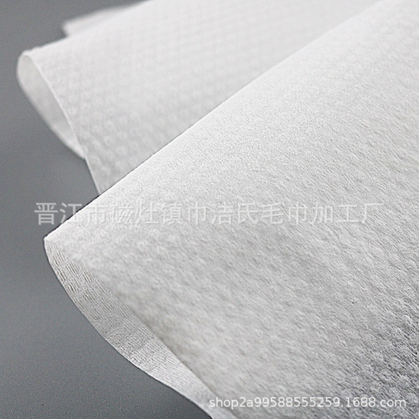 Disposable big handheld bath towel for traveling