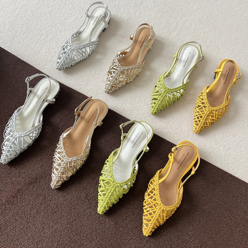 Handmade Woven Closed-Toe Sandals for Women, 2026 New Model, Multi-Color Pointed Toe Roman Hollow-Out Summer French Niche Designer Style